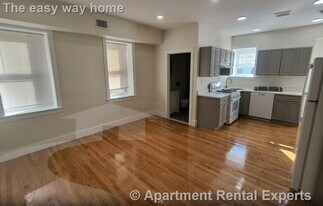 2036 Massachusetts Ave in Cambridge, MA - Building Photo