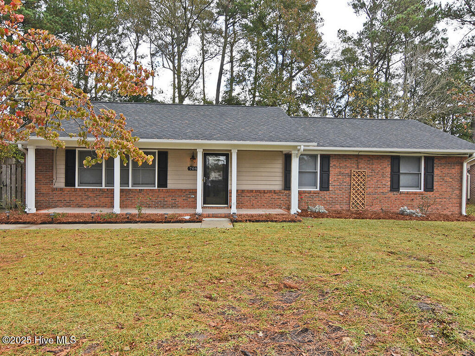 708 Cheryl Ln in Wilmington, NC - Building Photo