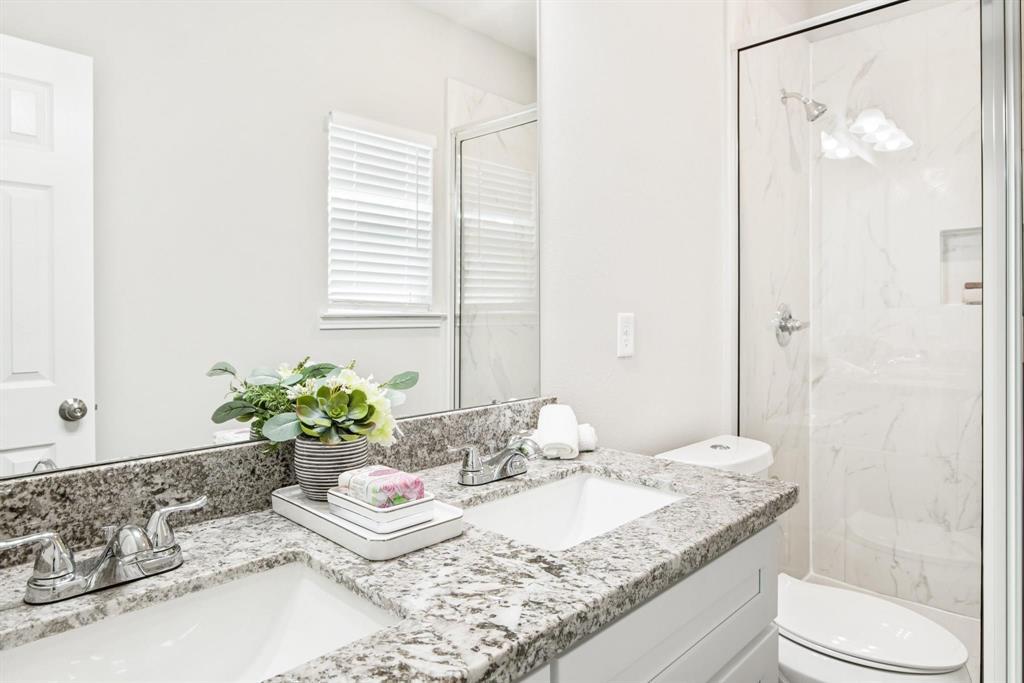 5911 Westover St-Unit -A in Houston, TX - Foto de edificio