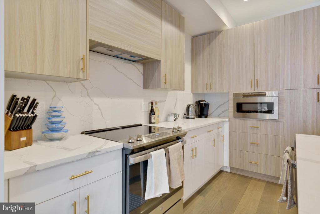 922 N 15th St in Philadelphia, PA - Building Photo