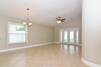 1013 Eagles Forrest Dr in Apopka, FL - Building Photo - Building Photo
