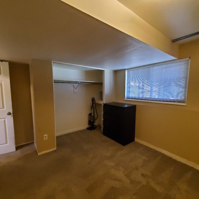 property at 3135 Vickers Dr