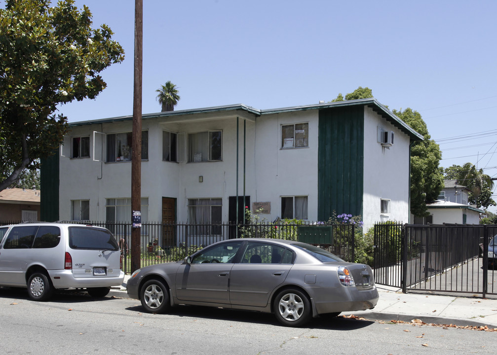 312 N Rose St in Anaheim, CA - Foto de edificio