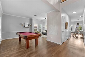 311 Welford Ln in Highlands, TX - Building Photo - Building Photo