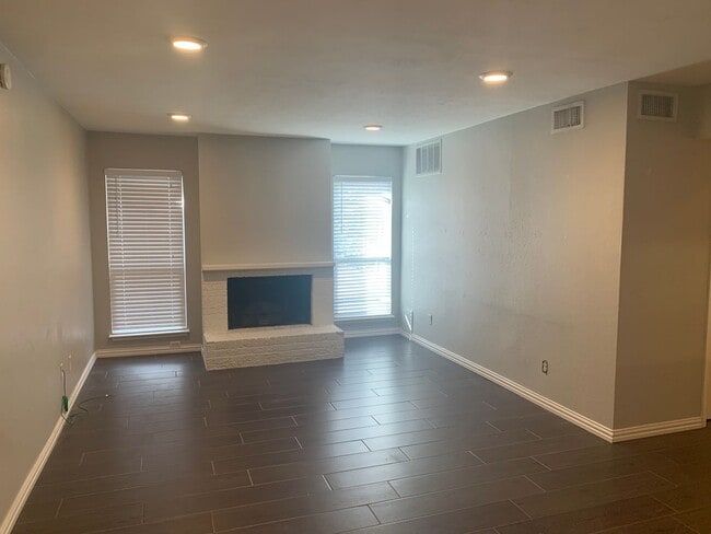 4112 Bowser Ave in Dallas, TX - Building Photo - Building Photo