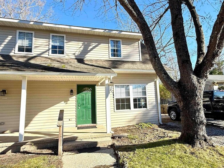 1309 Matthews Ave in Mays Landing, NJ - Foto de edificio