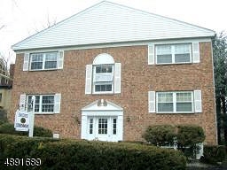 50 Elm St, Unit 2A in Morristown, NJ - Foto de edificio