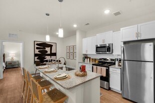 Exchange at Cedar Creek in Jacksonville, FL - Building Photo