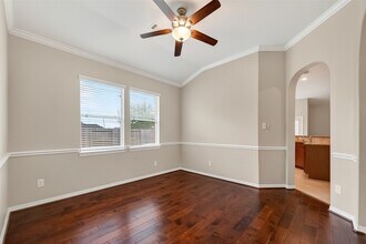 3226 W Trail Dr in Pearland, TX - Building Photo - Building Photo