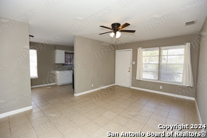 768 Edgebrook Ln in San Antonio, TX - Building Photo - Building Photo