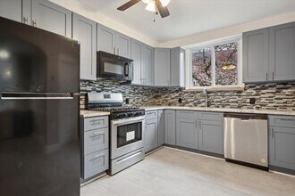 8237 Brookside Rd in Elkins Park, PA - Building Photo - Building Photo