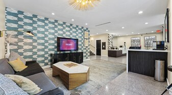 Ellicott House in Washington, DC - Building Photo