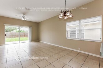 7629 Clovelly Park Pl in Apollo Beach, FL - Building Photo - Building Photo