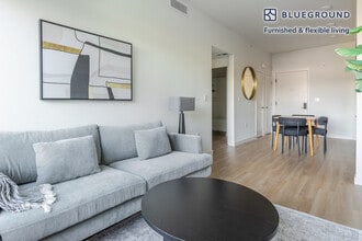 100 Callan Ave in San Leandro, CA - Building Photo - Building Photo