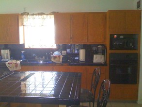 125 E Campeche St in South Padre Island, TX - Foto de edificio - Building Photo
