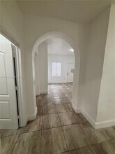 1112 NW 5th St in Miami, FL - Building Photo - Building Photo