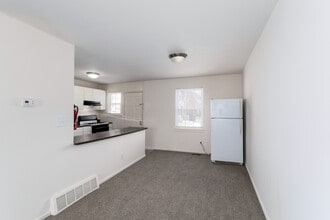 The Waterford Apartments in Cherry Hill, NJ - Foto de edificio - Interior Photo