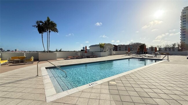 3180 SW 22nd Terrace in Miami, FL - Building Photo - Building Photo