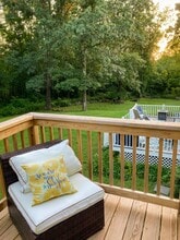 2 Orchard Rd, Unit 2nd floor in East Haddam, CT - Building Photo - Building Photo