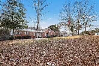 1760 Jacobs Way in Sherrills Ford, NC - Building Photo - Building Photo