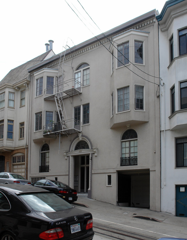 1435 Washington St in San Francisco, CA - Building Photo - Building Photo