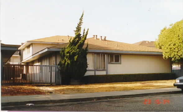 1830 El Parque Ct in San Mateo, CA - Building Photo - Building Photo