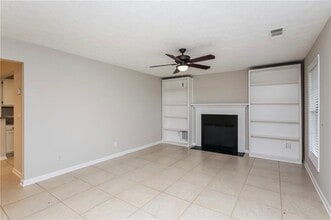 334 Cobblestone Rd in Auburn, GA - Foto de edificio - Building Photo