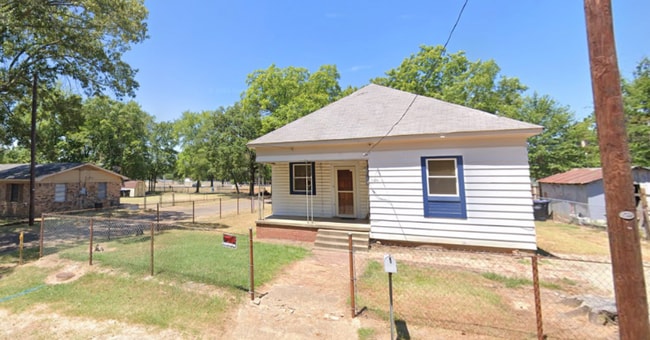 309 Park St in Longview, TX - Building Photo - Building Photo