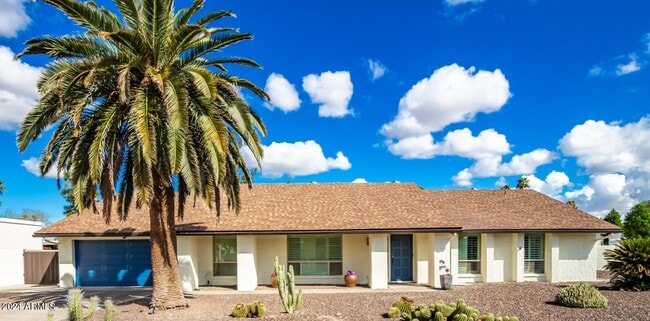 property at 4912 E Friess Dr