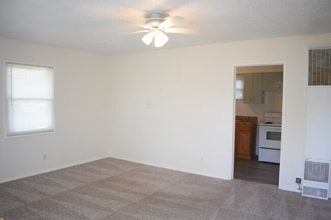 3718 31st St in Lubbock, TX - Building Photo - Building Photo
