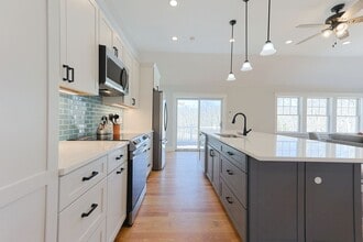 5 Reilly's Ln in Rockport, MA - Building Photo - Building Photo