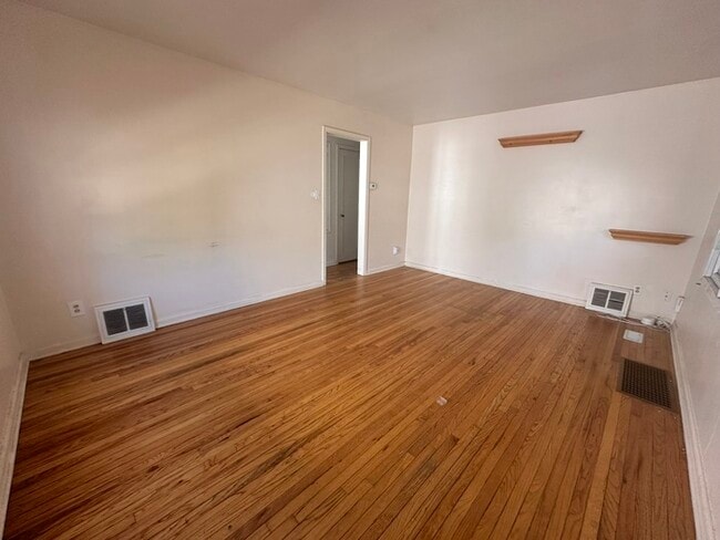 property at 516 4th Ave