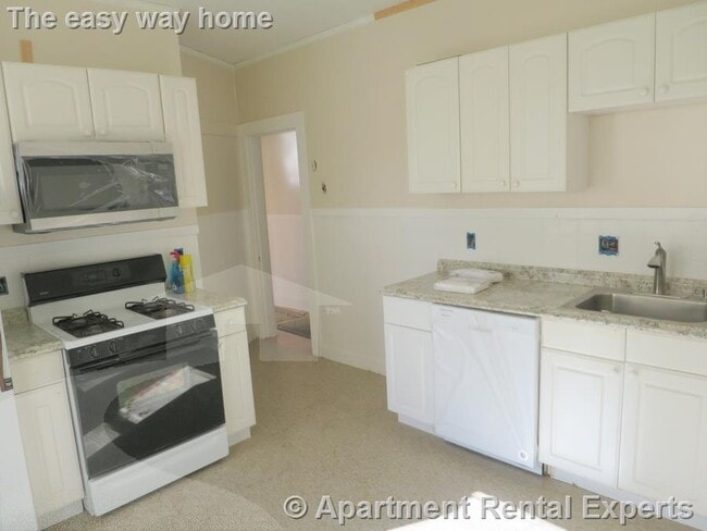 80 Newbury St, Unit #1