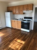 479 N Main St, Unit A in Mansfield, MA - Building Photo