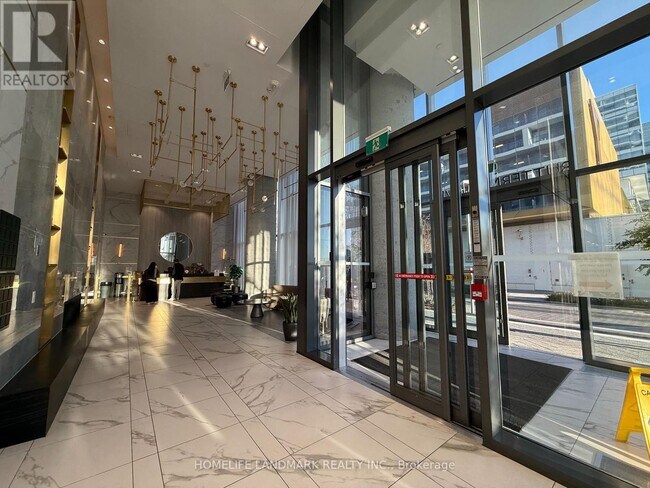 5 Buttermill Ave. in Vaughan, ON - Building Photo - Building Photo