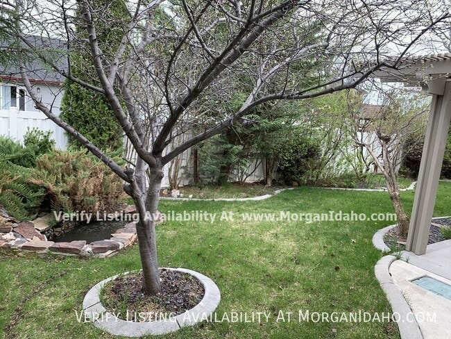 3014 N High Desert Wy in Meridian, ID - Building Photo - Building Photo