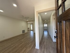 7905 Farnsworth St in Houston, TX - Building Photo - Building Photo