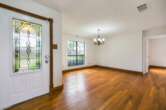 1607 Heather Glen Ct in Richardson, TX - Building Photo - Building Photo