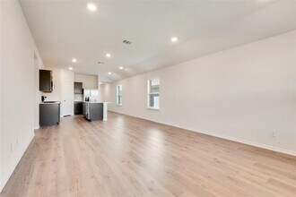 3307 Watterson Wy in Crandall, TX - Building Photo - Building Photo