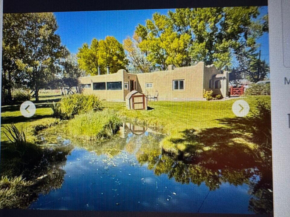 8351 S River Rd in Alamosa, CO - Building Photo