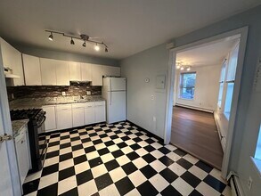 9 N Main St in Natick, MA - Building Photo - Building Photo