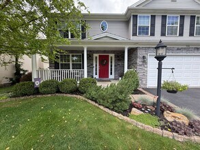 166 Brynwood Dr in Port Matilda, PA - Building Photo - Building Photo