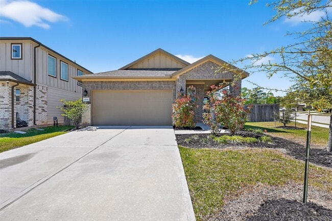 property at 2035 Myrtle Oak Ct