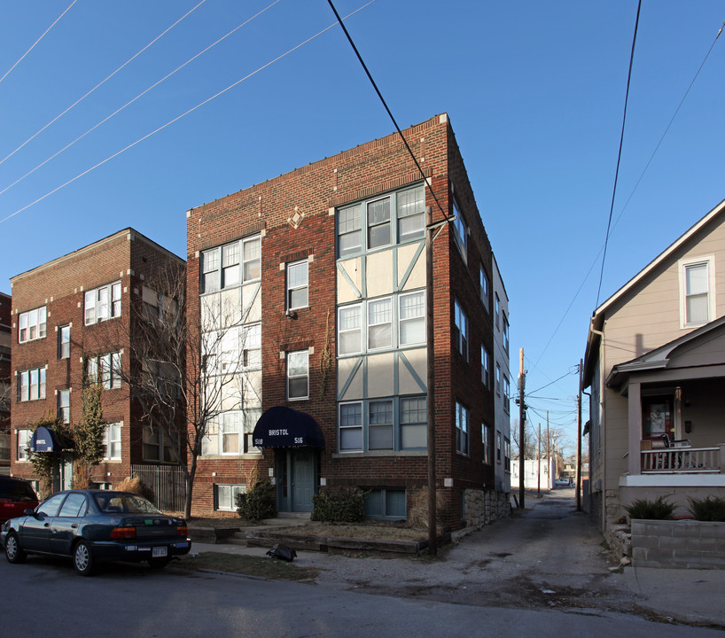 516-518 W 39th Ter in Kansas City, MO - Building Photo