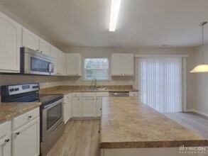 172 Forest Glade Rd in Winston-Salem, NC - Building Photo - Building Photo