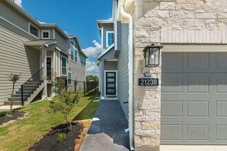 21238 Black Gap Wildlife Dr in Cypress, TX - Building Photo - Building Photo