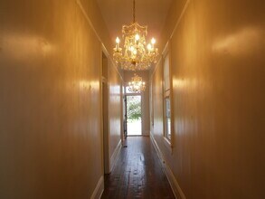 220 Amelia St in Gretna, LA - Building Photo - Building Photo