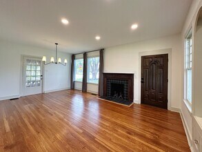 2726 Sanger Ave in Waco, TX - Building Photo - Building Photo