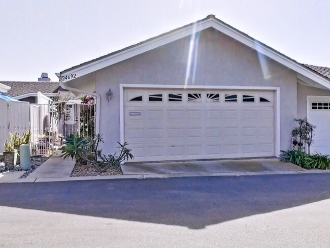 24692 Evening Star Dr in Dana Point, CA - Building Photo - Building Photo