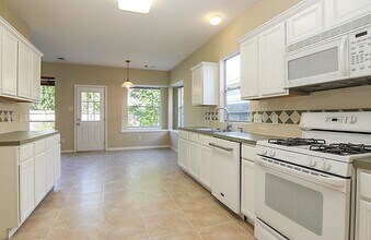 1502 Brook Grove Dr in Katy, TX - Foto de edificio - Building Photo
